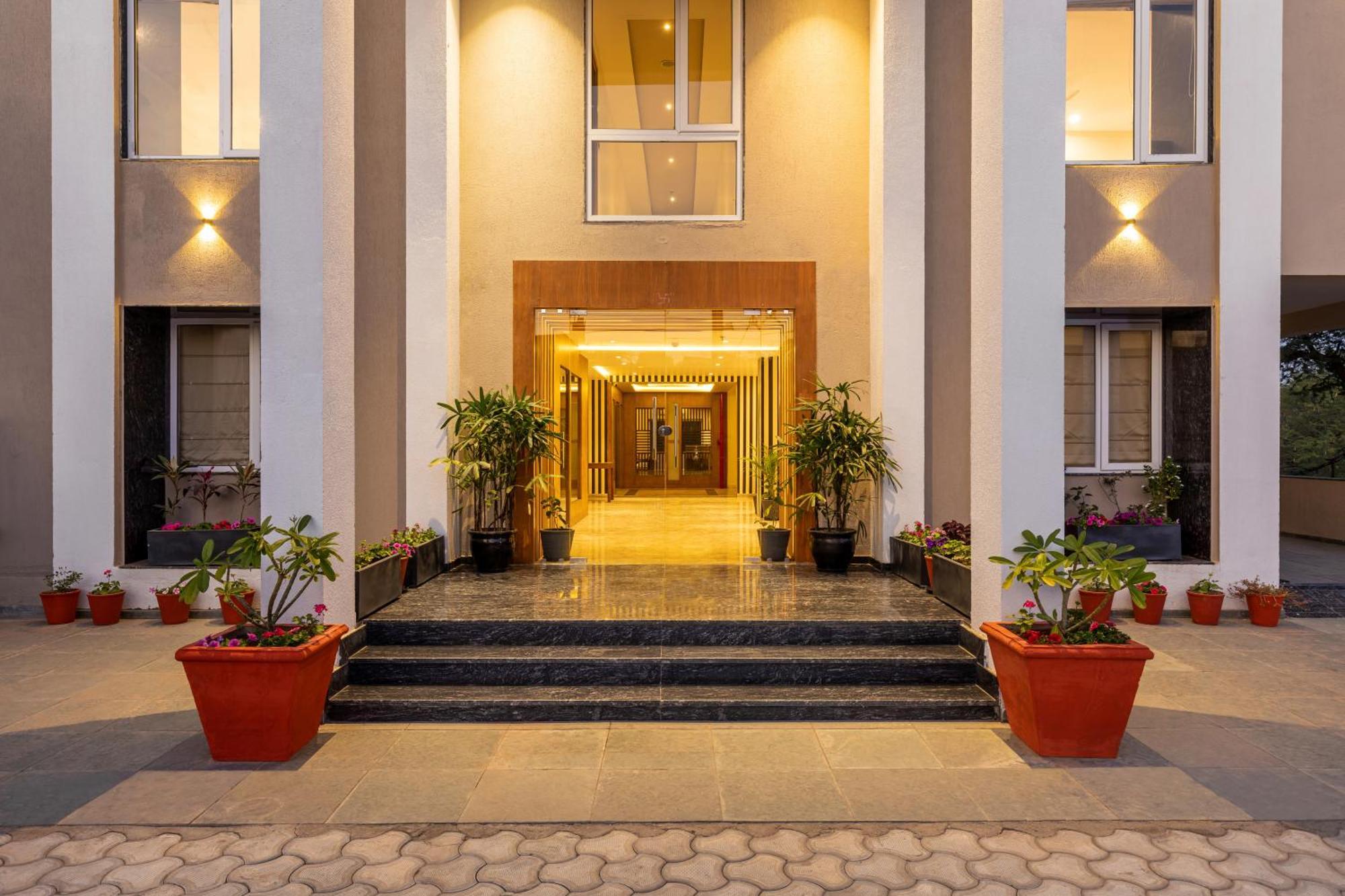 Seasons Sajjangarh Hotel Udaipur Luaran gambar